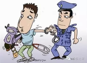 記者從武安市公安局獲悉，7月24日，武安三名未成年人在一天的時間里偷盜三輛山地自行車，被抓后，三名未成年違法行為人被公安局要求，各自書面寫出不違法違規(guī)保證書，并囑咐家長做好監(jiān)護(hù)教育工作。